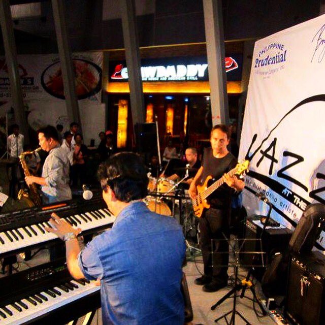 Centris QC. Jazz at the Walk, a KoolKat Productions event. #manila #philippines #jazzevent #jazz #pinoyjazz