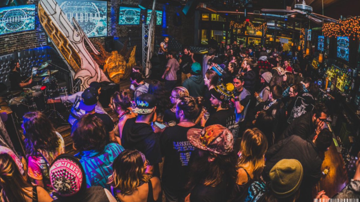 #tbt to last Wednesday w/ <a href="/illGatesMusic/">ill.Gates - NEW EP w BOOGIE T</a> , #asteroidsandearthquakes, &amp; #bakejoynton for #tasteforbass <a href="/EnvisionFestCR/">Envision Festival</a> preparty. We have so much love for you Boston! Lots in the works for 2018, stay tuned! #EDM #idm #bassmusic #528Hz #DNArepair #FibonacciMusic #GoldenRatioMusic