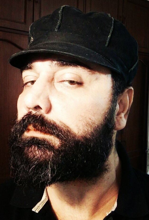 gireeshsahdev's tweet photo. Duniya jaanti hai ki main kitna shareef aadmi hoon #gireeshsahdev https://t.co/qbS8i8z44T