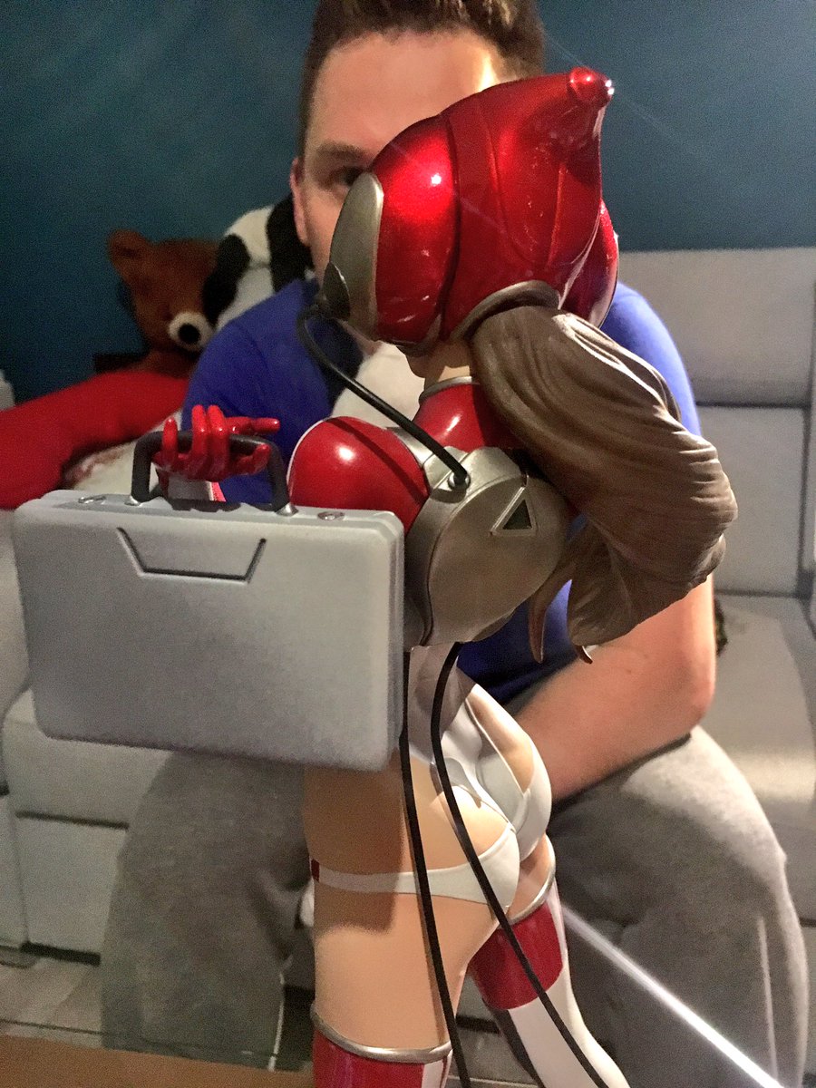 Miss_Baltica's tweet photo. #pepper #pepperproject @Artgerm @collectsideshow #sideshowcollectibles #premiumformat #figure https://t.co/RxW60se6mO