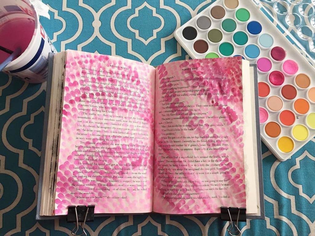 thelovesum's tweet photo. “Alignment before action.” - @jessclively ✨❤️🎨 What gets you into a place of joy?
#thelovesum #mymichaels #artjournaling #watercolor #alteredbooks #arttherapy #futurearttherapist #flowwithintention #LWIO #thelivelyshow #alignmentbeforeaction https://t.co/mxtyceWuut https://t.co/4pn7ZhKdpF