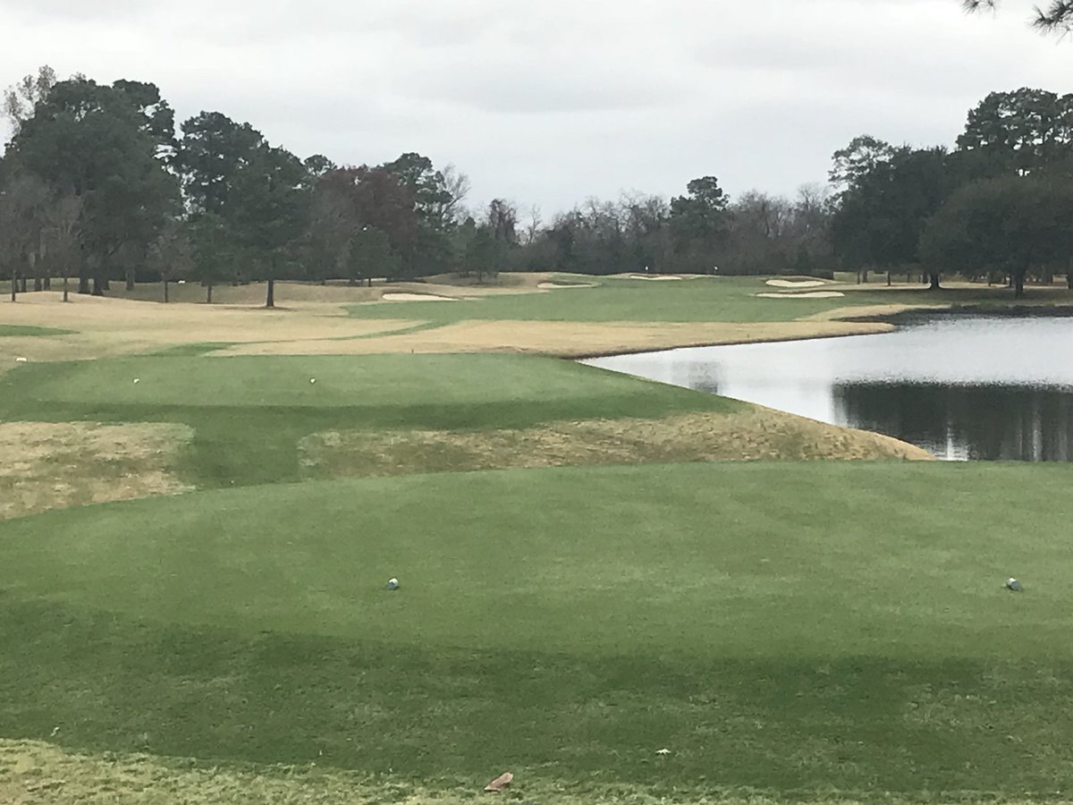 DolenStephen's tweet image. Just had a great visit with Kevin Cooper at Lochinvar. The please looked great as usual. #Harrells #harrellsmax #KCooper21