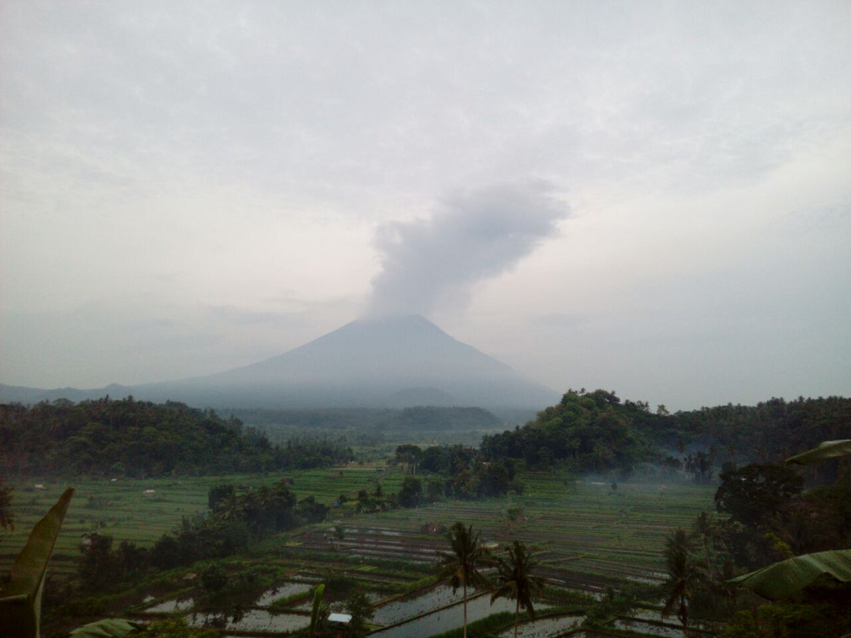  Gambar  Manusia  Dgn Alam  Sekitarnya  Moa Gambar 