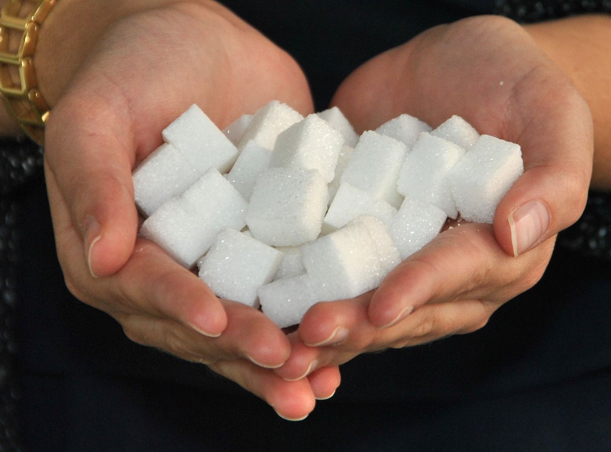 Fat_BurnMachine's tweet photo. Take the quiz: Are you addicted to sugar? https://t.co/ieek0yMOoI https://t.co/DNJg8Fkpwa