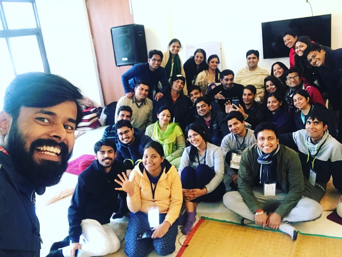 NavneetBaitha's tweet photo. #DSN in @RishikeshAshram was eventfully accomplished with our one and only @bharatvig bhaiya. #DSNTransforms #sevawarriors #loveinaction #intense #transformatiin #Society #inspiration #success #grateful #DSNatRishikesh #DSNwithBharatVig @SriSri https://t.co/P0KIdt5noH