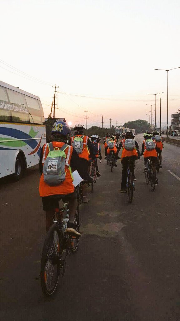 kalpeshkothale's tweet photo. School students of Jnana Prabodhini Navnagar Vidyalay are on a bicycle tour from Pune to Kanyakumari,with the theme #SwachhBharat #SamarthBharat
. Will be traveling through 4 states Currently traveling in #Karnataka
#proud #bicycletour @vivekponkshe
@rameshmashelkar
@PMOIndia https://t.co/oIOU8KcWby