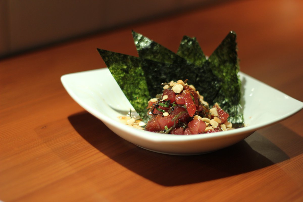 flaglive's tweet photo. Eat up, #Flagstaff--this week's cover story is on @hotelmontevista's new Pan-Asian restaurant, the Lotus Lounge, which features fresh fish and unique cocktails 🍣🍶 https://t.co/Jx0ogN5lu6
Photos and article by @mcknzrschs https://t.co/LYGraY3NgT