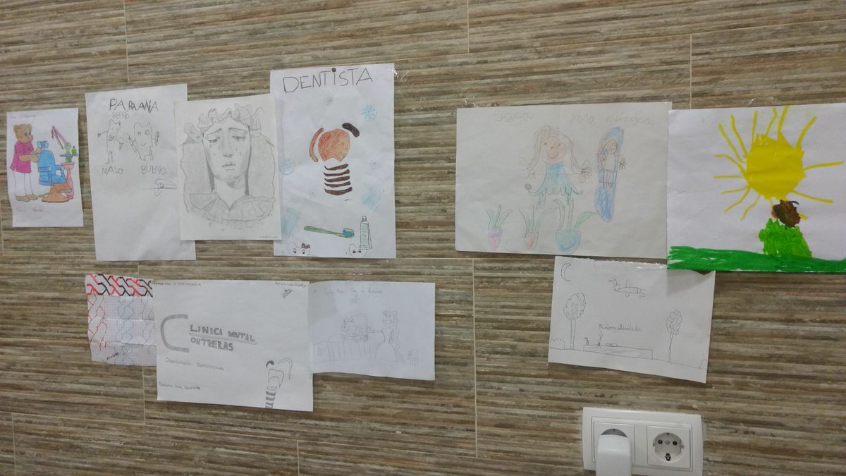 DENTALCONTRERA1's tweet photo. En el día de los Santos Inocentes queremos acordarnos de los más pequeños que pasan por nuestra consulta y nos dejan estos regalos #SantosInocentes https://t.co/89LquuuxXx