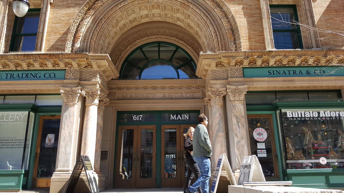 BfloTheatreDis's tweet photo. Get your shop on in #Buffalo's FIRST MALL #MarketArcade 617 Main St. Open M-F 10am-6pm, Sat 10am-5pm #DowntownBuffalo #WorldJuniors #shopBuffalo https://t.co/roAcu9UkQJ