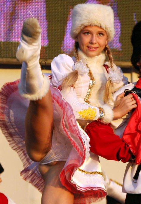 DSKLr78WsAEaVYw.jpg:small