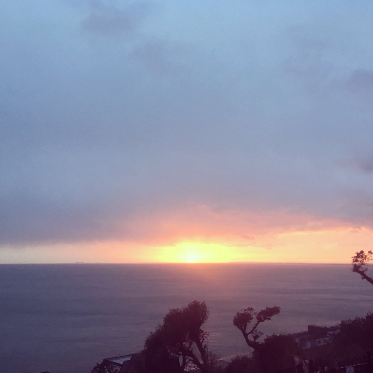 LightStepInTime's tweet image. This is the 1st Xmas I have worked through.At first I was excited, then apprehensive. But whilst teaching the yoga classes there is so much fulfillment,learning and reward I am grateful.The work is to clear energy for the new year and embrace the horizons with open arms. #yoga