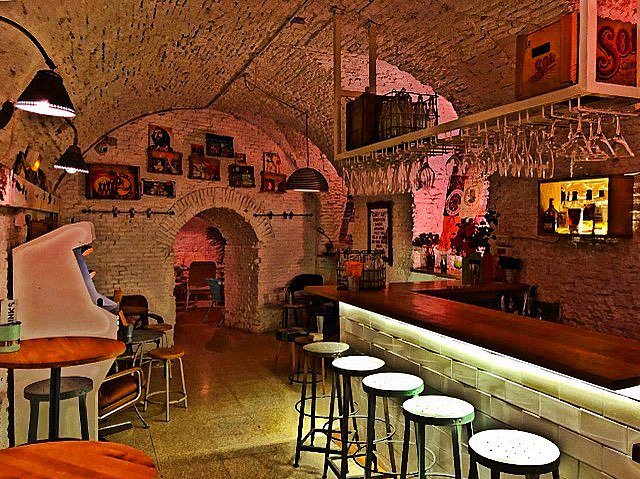 MasterByteCode's tweet image. #Instagram Bar La Musa ift.tt/2lmYAQT