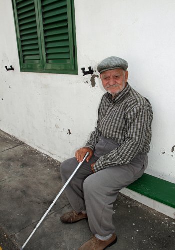 formthotics's tweet image. Are you fearful of falling? bit.ly/2klFScu by @formthotics #formthotics #nofallingdown #safewinter