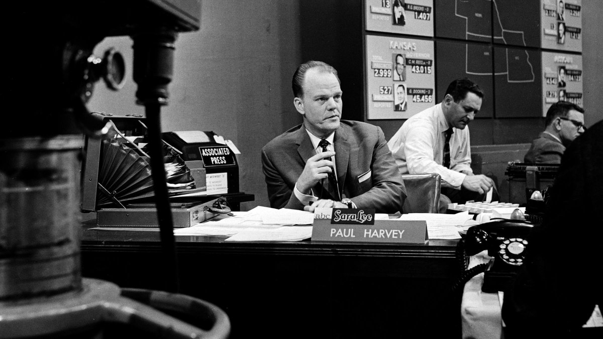 “If I Were The Devil.” Legendary radio commentator Paul Harvey's prophetic April 3rd, 1965 radio broadcast issued a dire warning to America about what will happen if people fall away from God, abandon moral principles, and believe Satan’s many lies. (Transcribed Thread + Audio)