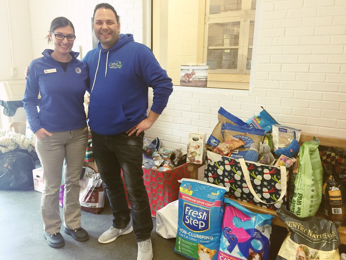 Big thanks to Raven from @STAR999radio for this amazing donation delivery! Raven held his annual #ToysForPets drive this holiday season, with help from @Choice_Pet, Maritime Chevrolet, Bankwell & pet lovers across CT.