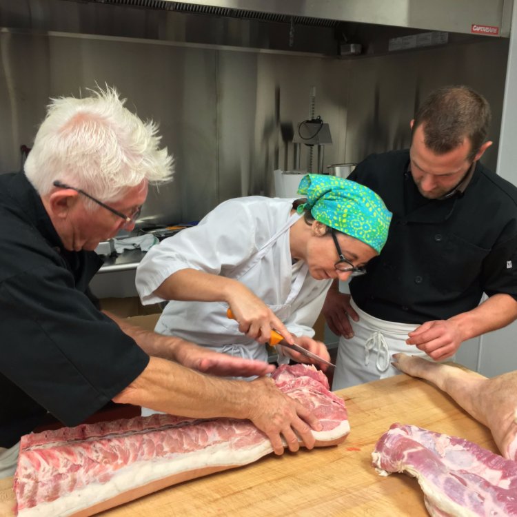 leFrenchButcher's tweet photo. Good company, good meat, and good times. https://t.co/b7xSLIIfLr