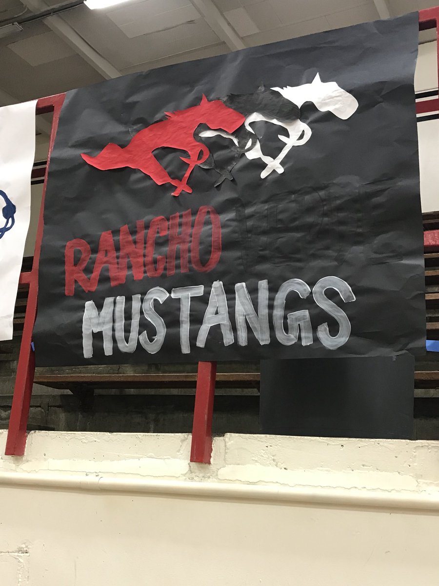 rvladymustangs's tweet photo. 3 WINS in 3 Days at Glendora Christmas Tournament #itsallwaysagreatdaytobeamustang #cholifeornolife https://t.co/SMD6DWUCiz