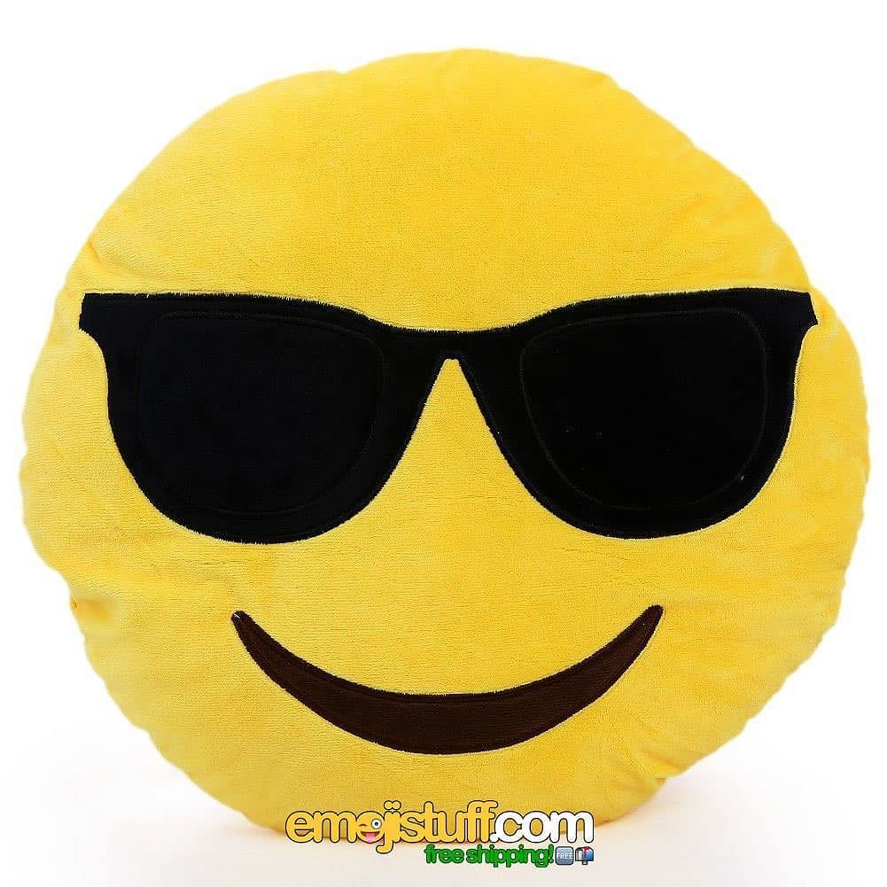 emojistuff's tweet photo. #😎 limited quantities remain! https://t.co/g3wENkiQ42 https://t.co/OsXtjtbpGj