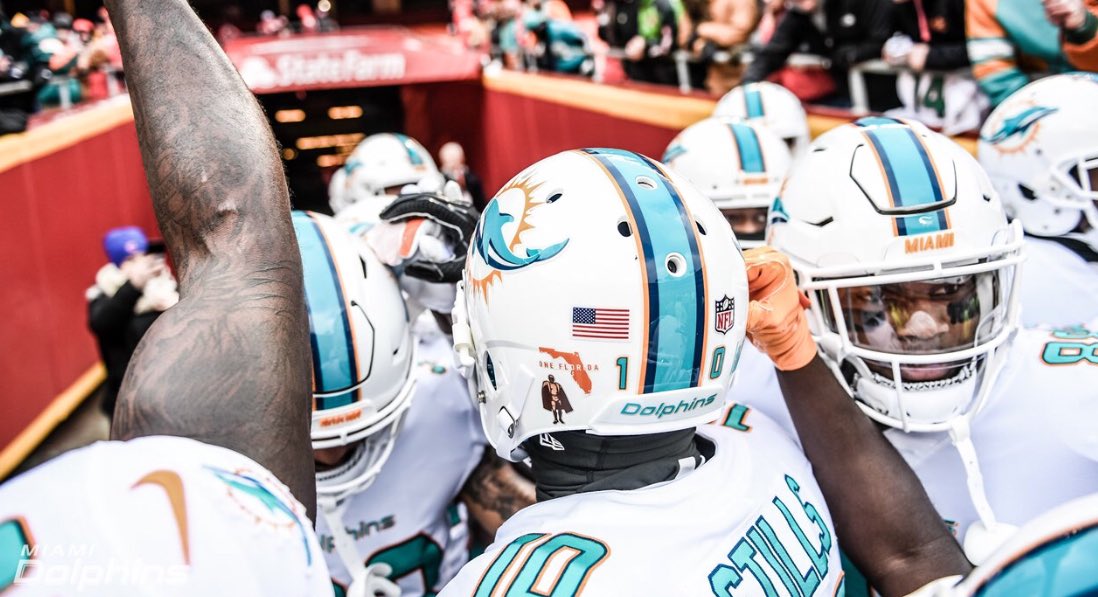 KSTiLLS's tweet photo. Honored to wear the #WPMOY logo these last few weeks!!

Retweet to help me win $25,000 for @EmpoweredYouth ✊🏽✊🏽✊🏽 

#WPMOYChallenge + Stills
#WPMOYChallenge + Stills
#WPMOYChallenge + Stills https://t.co/fqTnxRWY7E