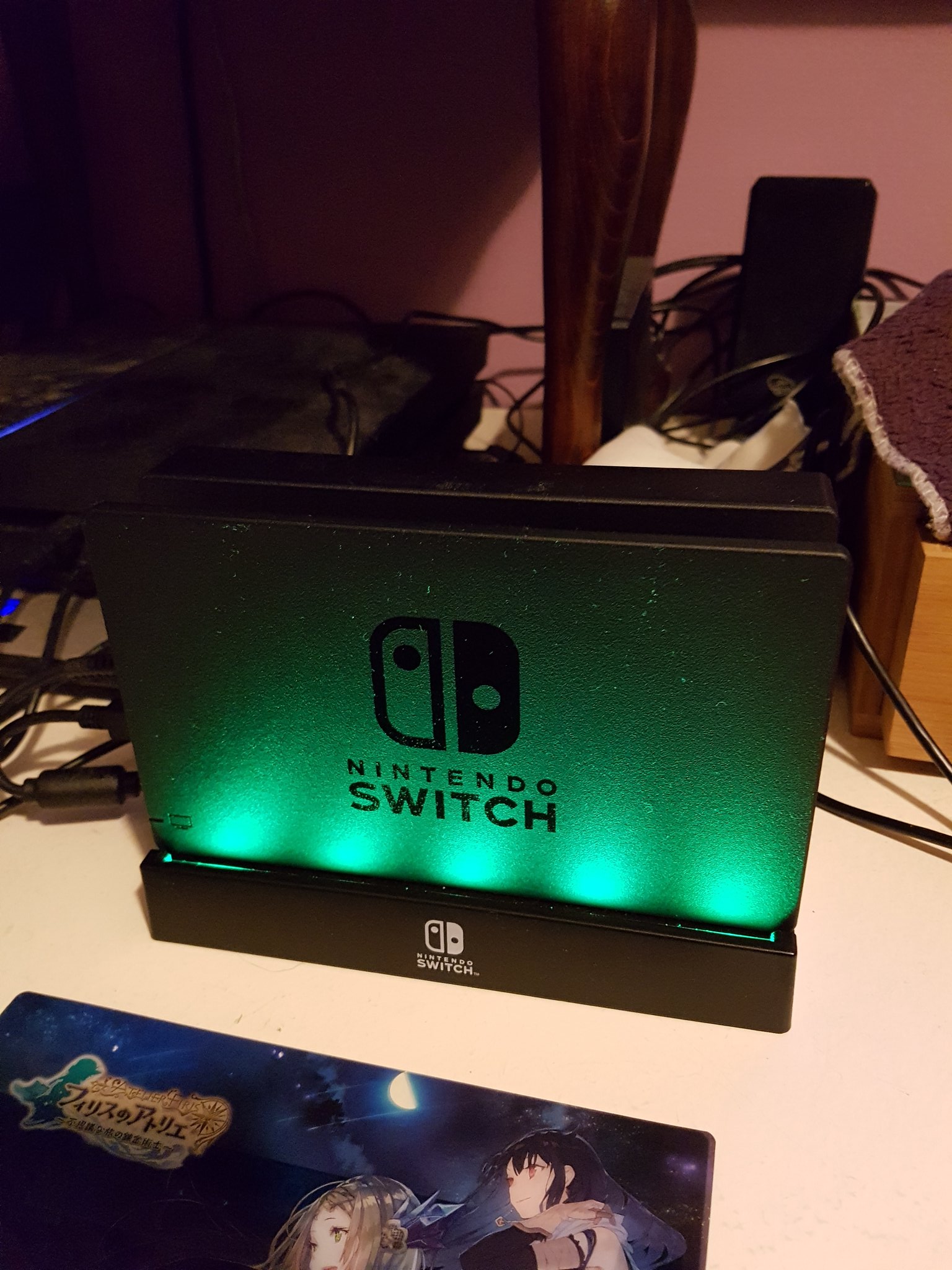 Ichikyo on Twitter: "How to self mod a Light Up Dock for something other than Mario and Zelda. Also to protect Nintendo Switch his defect dock can scratch screen.