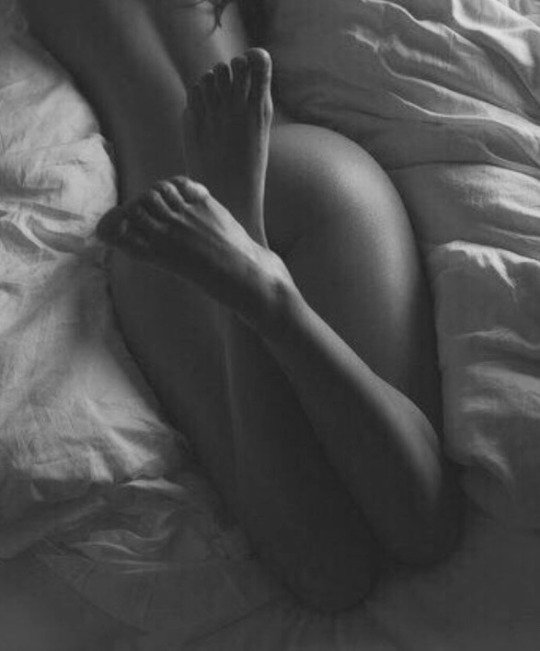 Intornoai50's tweet photo. #ThursdayFeet https://t.co/ITId8OGw5r