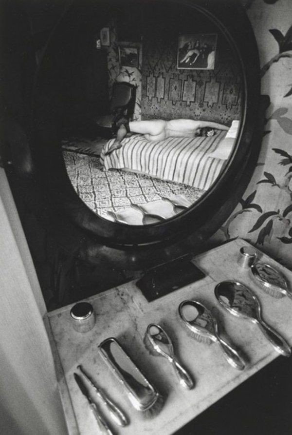 Charoguijarro's tweet photo. Jeanloup Sieff https://t.co/OZ9ORIFtD8