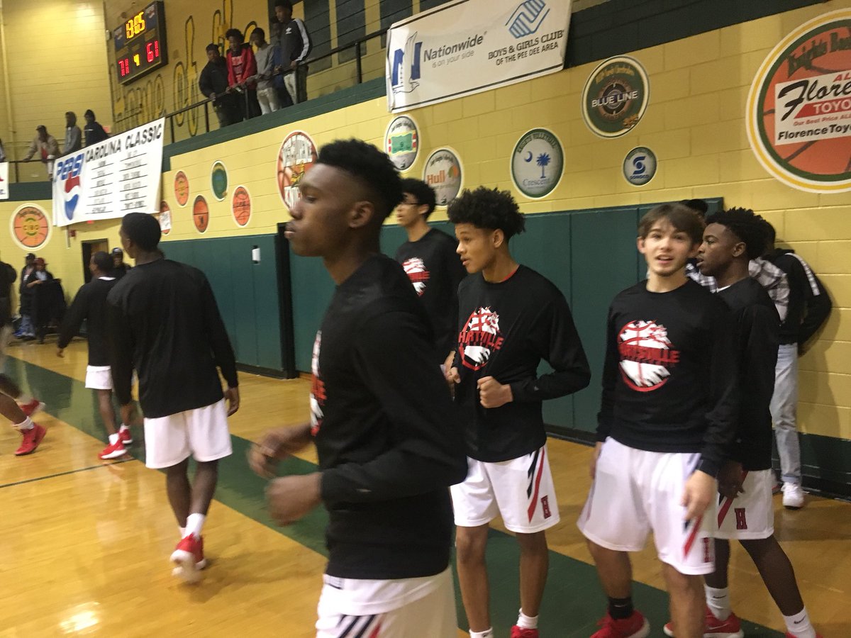 Julia_Morris__'s tweet photo. Next up: Hartsville vs. Marion https://t.co/JeqzyHedGb