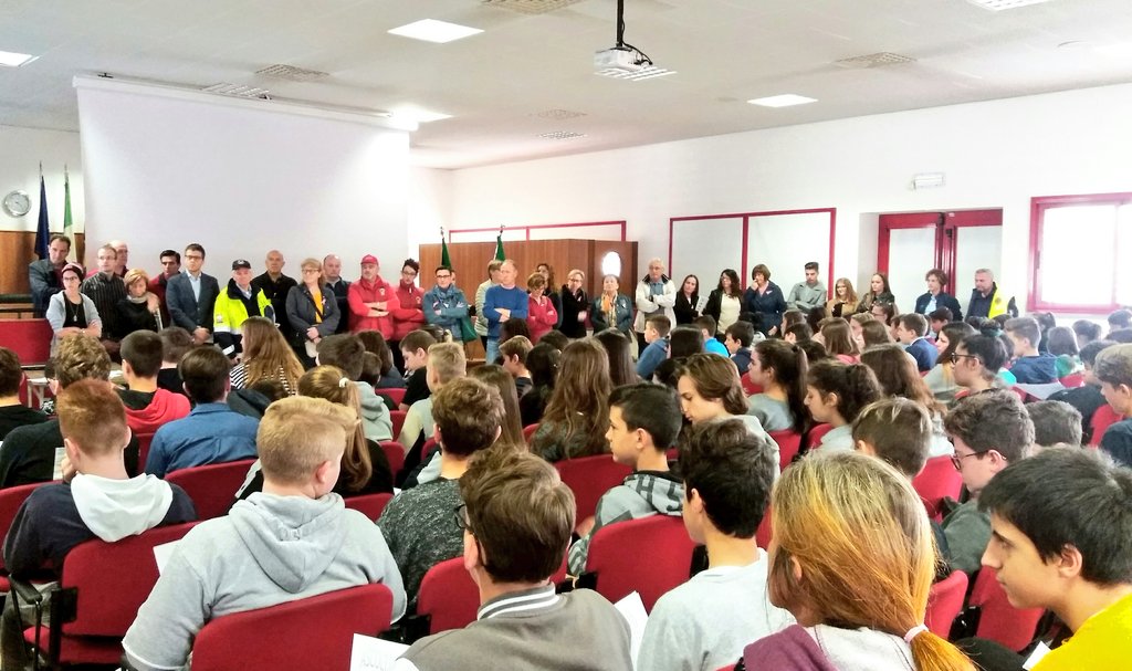 <a href="/Avis_Loria/">AVIS LORIA</a> entra anche nelle scuole raccontando ai #giovani la #bellezza del #dono del sangue e l'importanza del #volontariato oggi!