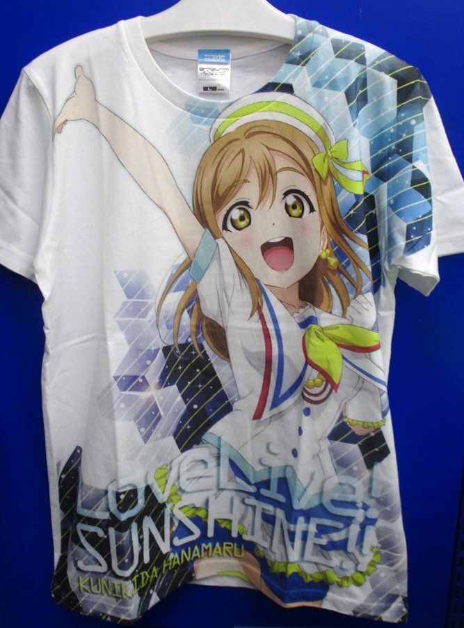 電話予約受付中 アニメイト秋葉原本館 Sur Twitter 推しキャラを着こなしちゃおう 4階b館にて開催中の ラブライブ サンシャイン ミュージアム オンリーショップ にて フルグラフィックtシャツ を各種発売中です ライブやイベントはもちろん