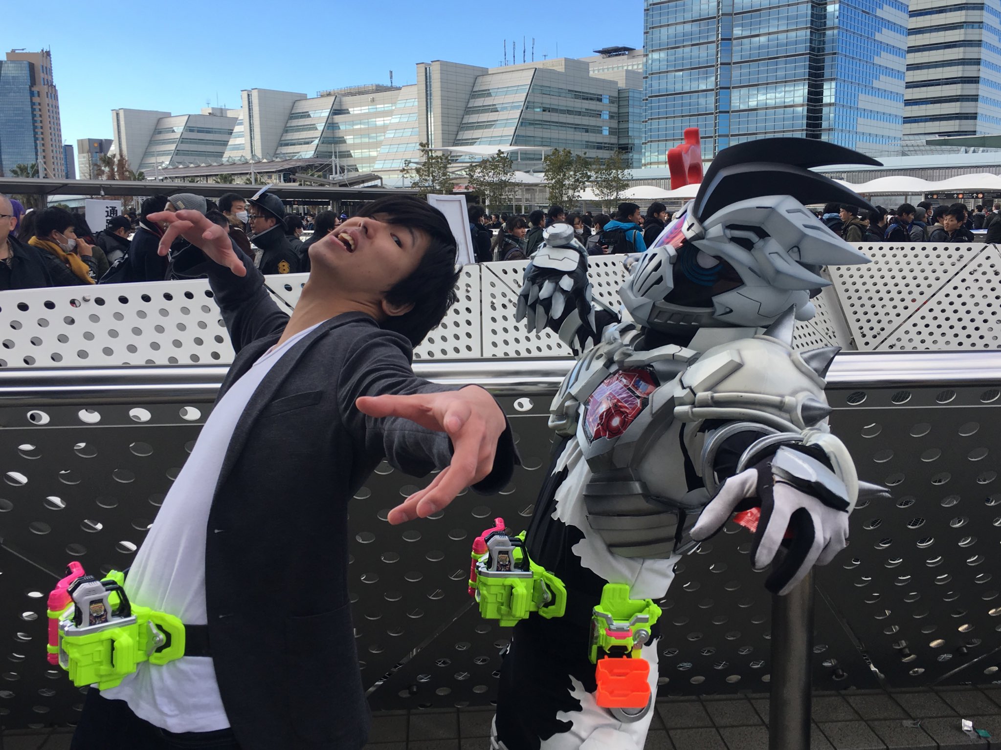 今月末まで値下げ 仮面ライダーゲンム 檀黎斗 着用ジャケット くもり