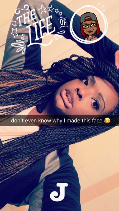 Watch amoreeee✨'s leaked NSFW photo on TwXstars