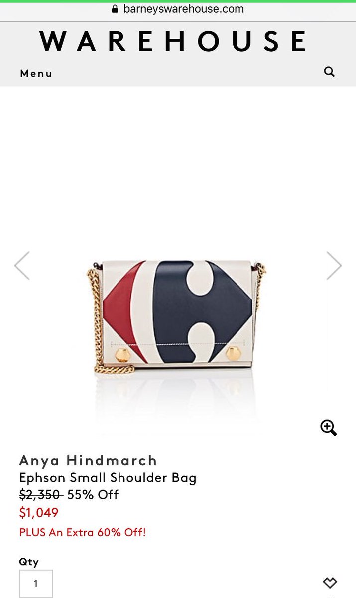 EleonoreSens's tweet photo. Hey @CarrefourGroup ca vous embête pas de vous faire vous faire voler votre logo? Et 1000$ le sac c’est cher payé... #joptimisme https://t.co/KwmupFQlQa