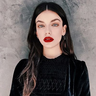 ✦ ¡B i e n v e n i d a! ✦

@xsbuxke #PolyjuiceRol Te abre sus puertas, esperamos que tu estancia con nosotros sea toda una aventura. 

✦ Julianne Burke ✦