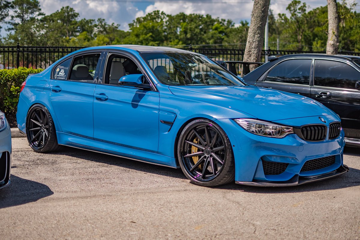 AllGTlife's tweet photo. Check out this BMW M3 sitting on some Vossen Wheels. ๐ธ- Photos by Stephen Anthony Rides "N" Shine Maximum PSI Route 46 Entertainment District
#ridesnshine #maximumpsi #bmw #bmwm3 #m3 #germanracing #germanengineering #carbonfiber #vossen #michelin #route46 https://t.co/x8qwOPjNt9