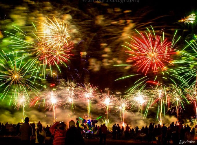 FreedmanTalia's tweet photo. https://t.co/GuSmoVDUK2

NEW YEAR'S EVE 2017 IN ALBUQUERQUE

#2017newyearseveinabq #newyearseveabq https://t.co/3epWMwsTKa