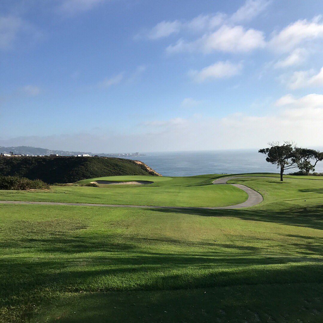 TTownJrGolfAcad's tweet photo. Torrey Pines South Course in La Jolla California #golfcoursegoals #golf #firsttee #pga #pgatour #pure #bucketlist #motivation https://t.co/q6dR490u47