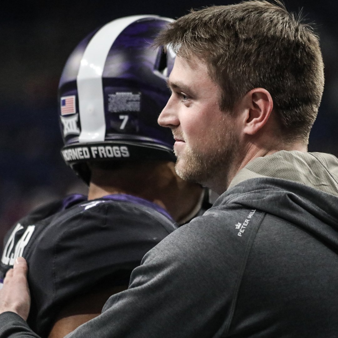 🖐️ <a href="/TheBKlounge6/">Bram Kohlhausen</a>