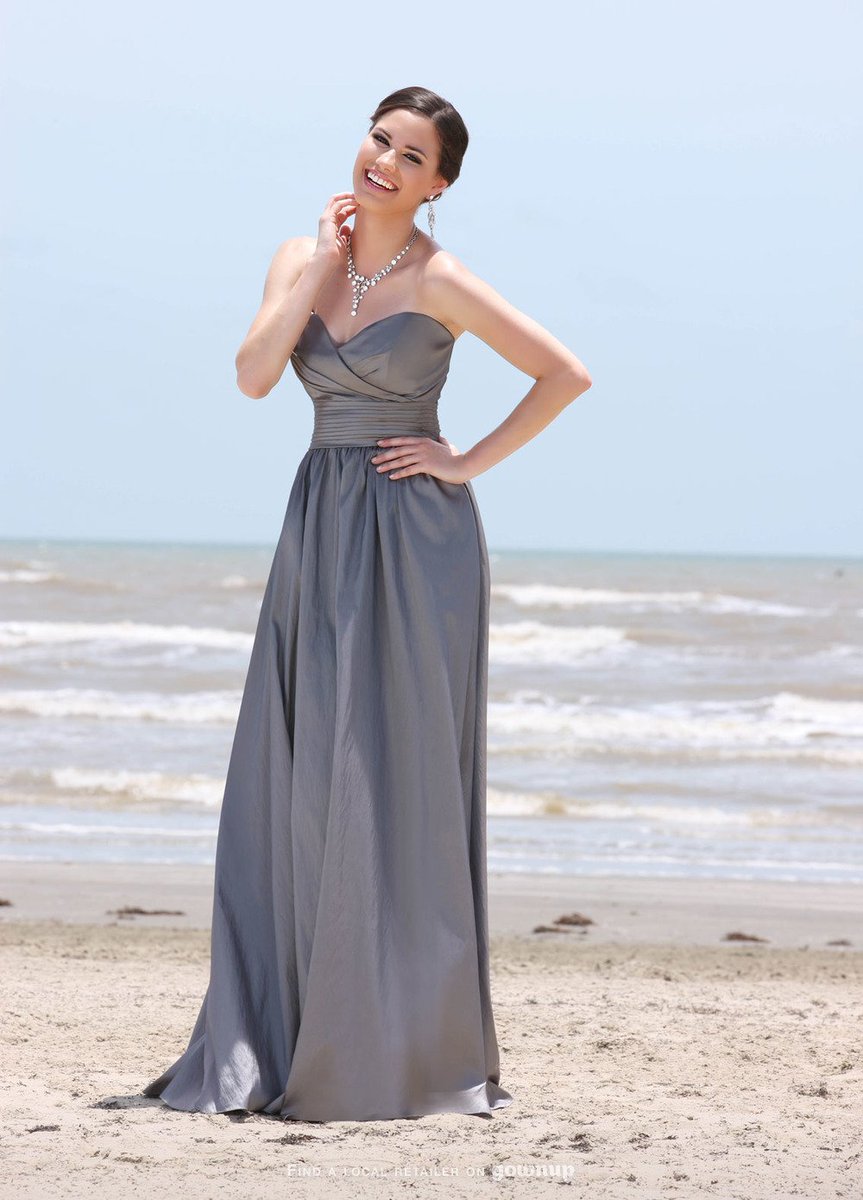ofWilmington's tweet photo. Classic Taffeta @davincibridal 60157  #Taffeta #Cummerbund #SpaghettiStrap #WrappedBodice #Bridesmaid #Formal https://t.co/VjhsUW1EjR https://t.co/xmkvy4qOMu