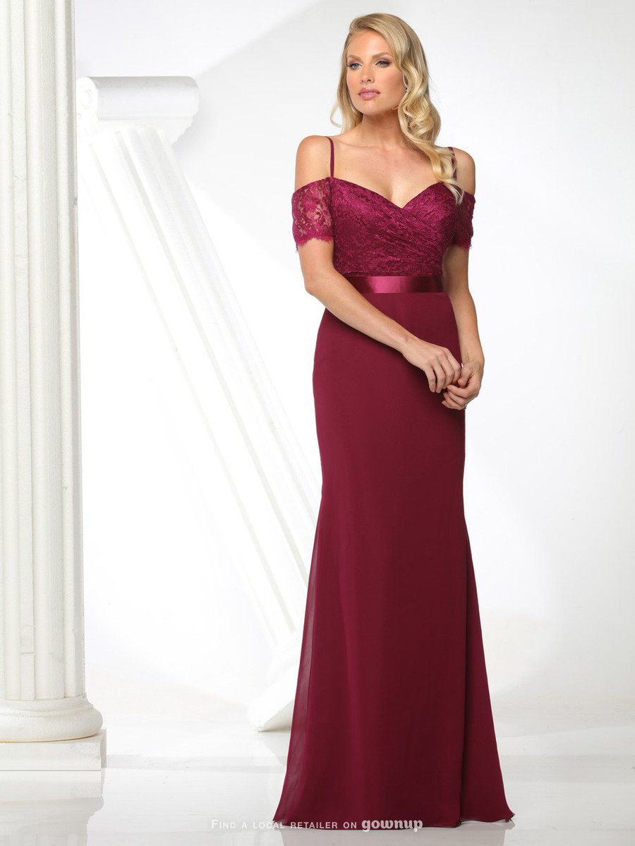 ofWilmington's tweet photo. Elegance @davincibridal 60285  #Chiffon #Lace #OffShoulder  #Floor #ALine #SpaghettiStraps #Ribbon #Sash/Belt https://t.co/GferCOcrjJ https://t.co/3OCOVH3mnR