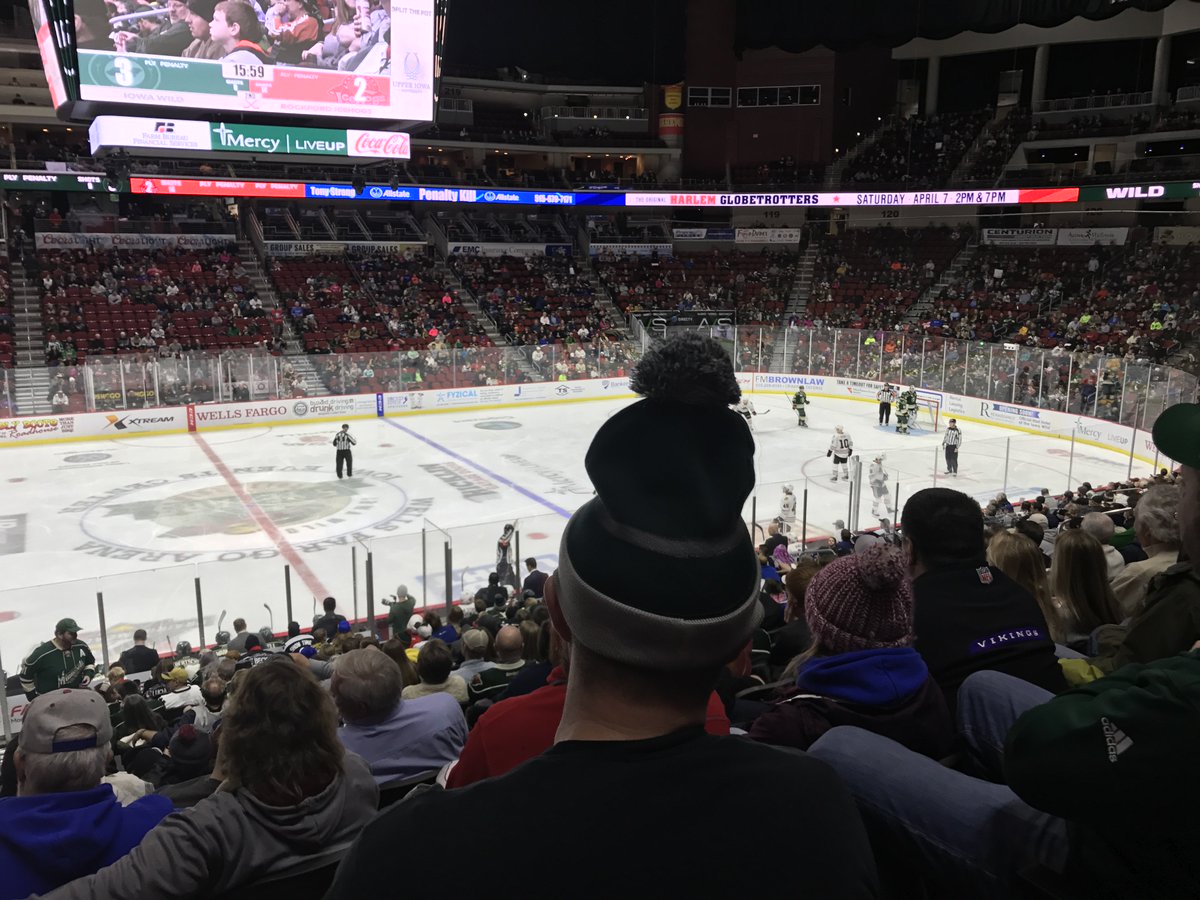 jeje66's tweet image. This could be a problem. #ObstructedView