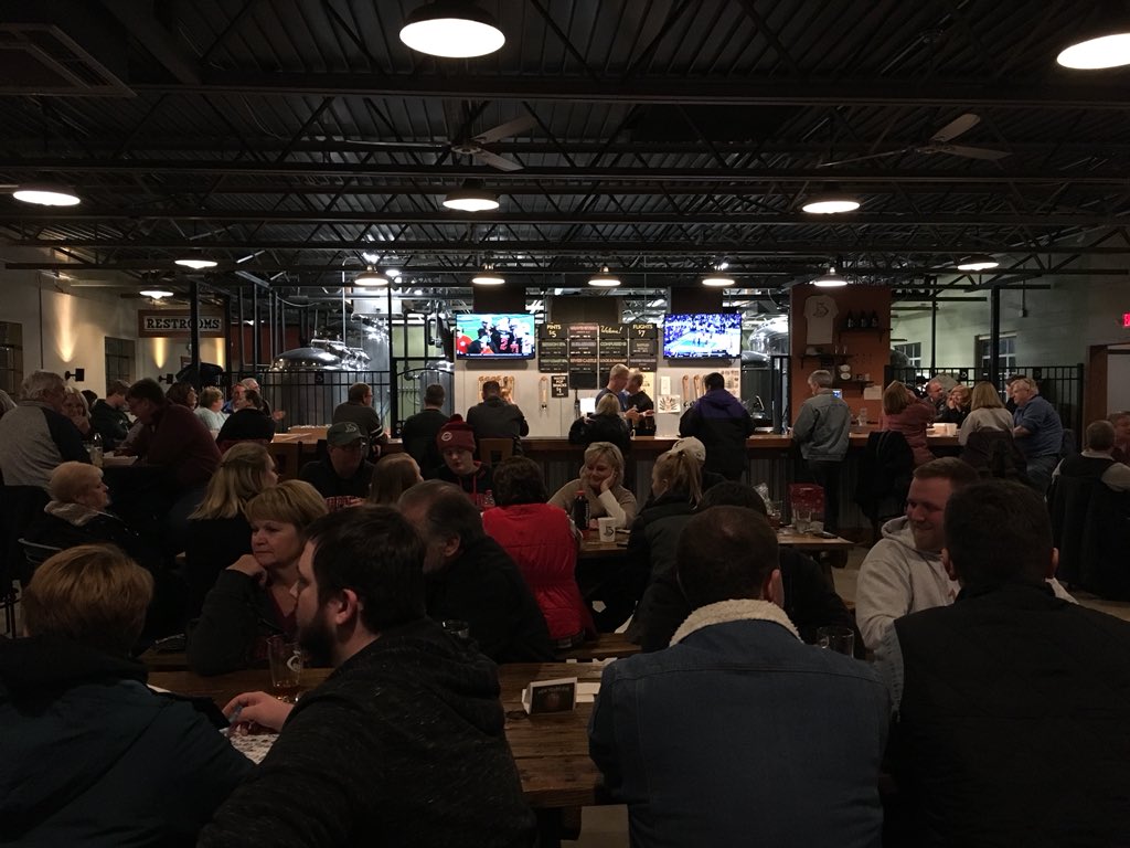 13BelowBrewery's tweet photo. Full house for our first trivia night with Last Call Trivia! Come next Thursday to see for yourself!
#LastCallTrivia #13Below https://t.co/FZ1bk2c1sf