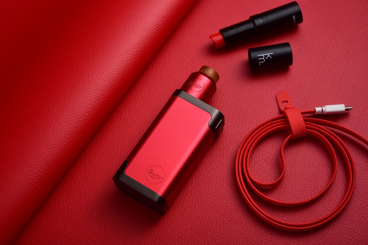 OfficialCoilART's tweet photo. Red DPRO 133 Premium Kit❤️
DPRO RDA + Semi regulated mod
#officialcoilart #dpro133 #dprorda #vape #vaping https://t.co/nRpQOSrULW