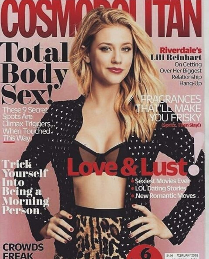 _riverdalenews's tweet photo. Lili Reinhart on the Cosmopolitan Cover for February, 2018! https://t.co/jyZKm8Spoy