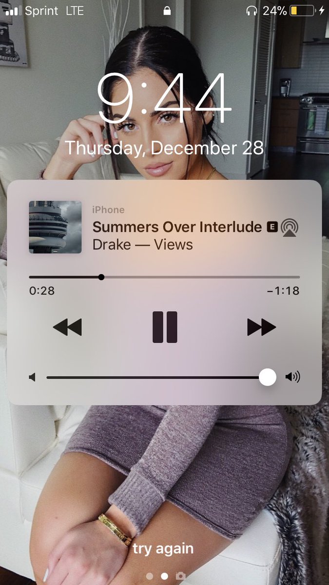 MelWade__'s tweet photo. 2 songs I wish were longer. https://t.co/tfGR3wQuXE