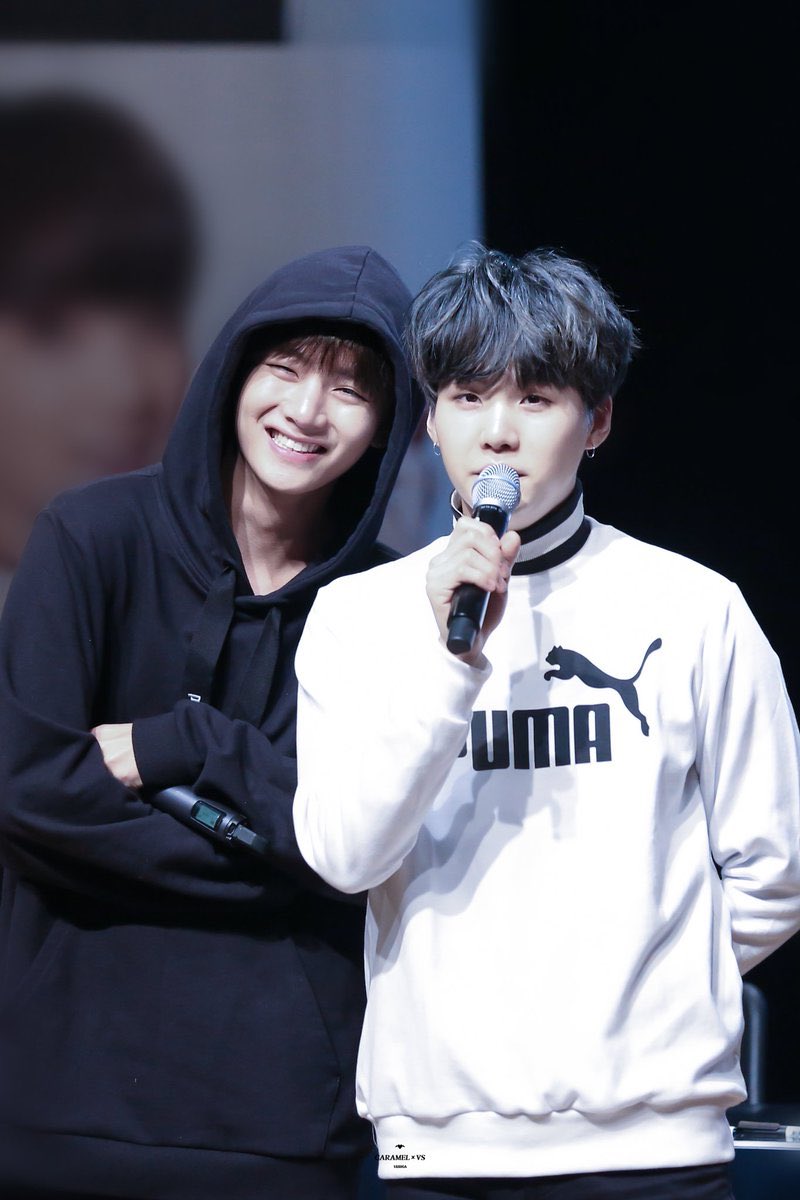 mvi_thvluv95s's tweet image. いよいよ明日はテテのセンイル！！🐯❤️

ということで！！！

🐯#BTS好きな人と猛烈に絡みたいのでこれを見たARMYはRTしてください 

🐯#RTしてくれたARMYさん全員フォロー 

🐯#キム・テヒョン 

🐯#テテペン全力RT