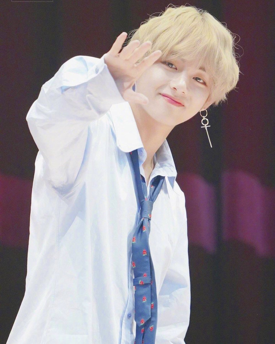 mvi_thvluv95s's tweet image. いよいよ明日はテテのセンイル！！🐯❤️

ということで！！！

🐯#BTS好きな人と猛烈に絡みたいのでこれを見たARMYはRTしてください 

🐯#RTしてくれたARMYさん全員フォロー 

🐯#キム・テヒョン 

🐯#テテペン全力RT