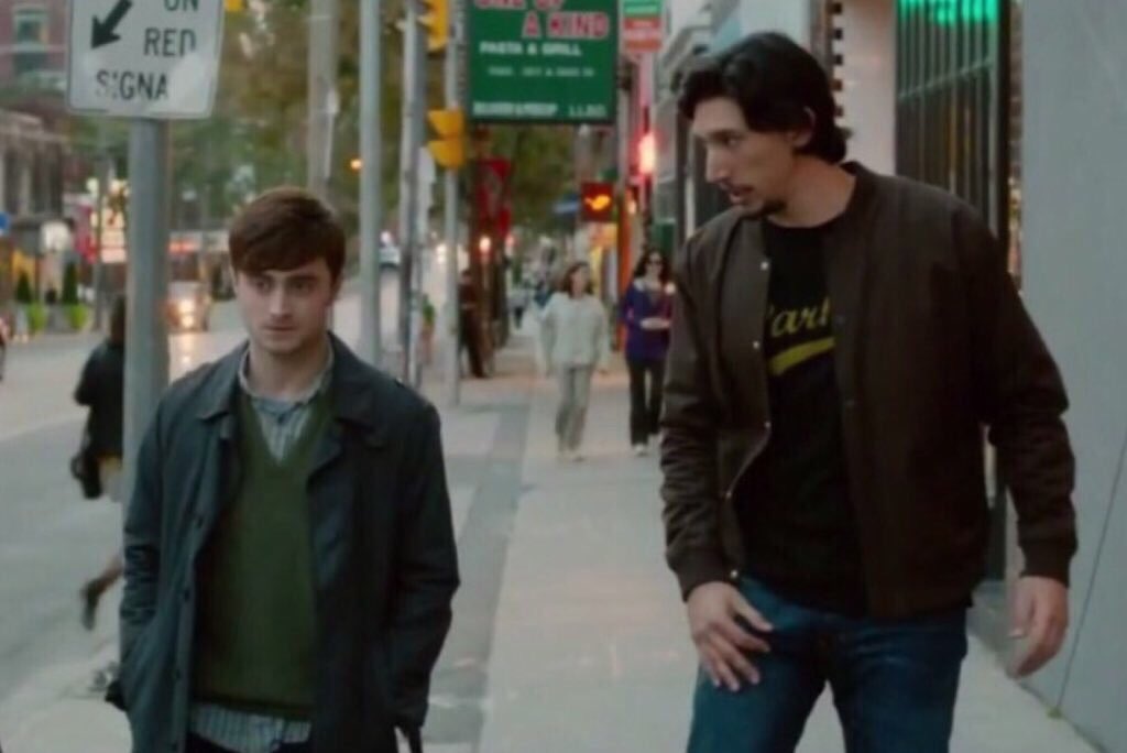 SrElessar's tweet photo. - Vamos Harry, piénsatelo
-No
-Podrías conocer mil mundos
-No
-Mover cosas sin usar la varita
- Que no
- Te quitarías de encima a tu cuñado, el pelirrojo
- Sigue hablando... ¿Lado Oscuro dices que se llama? https://t.co/Z0jcEhtzS4