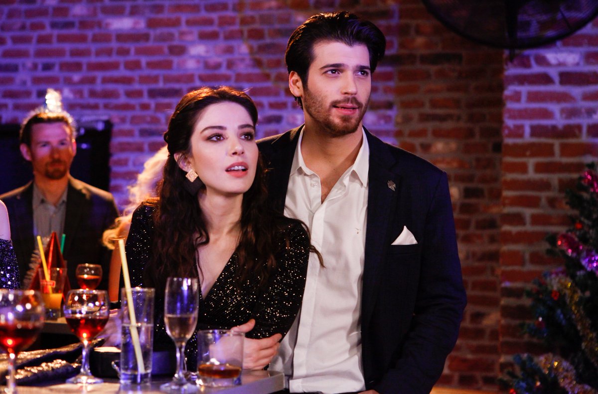 Bu yılbaşı #Dolunay ile eğlenmeye hazır mısınız?!? <a href="/startv/">STAR TV</a> #ÖzgeGürel #CanYaman