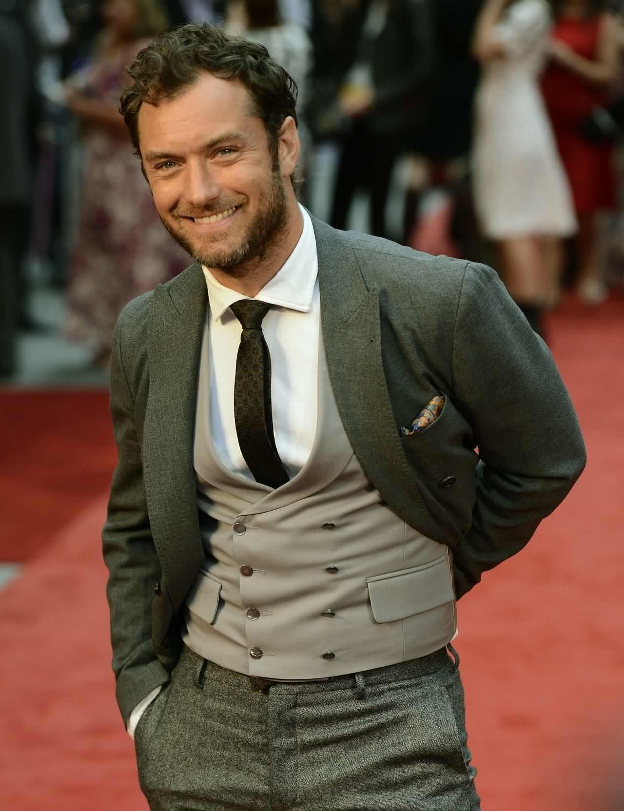 Happy birthday Jude Law 