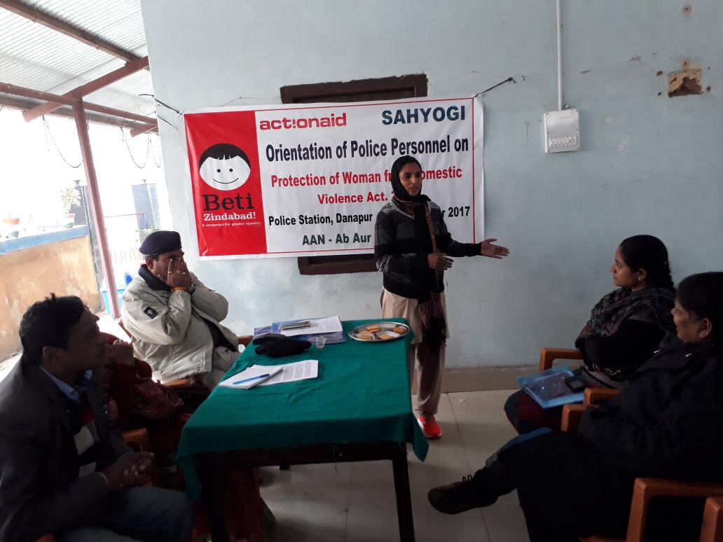 EkramPRO's tweet photo. Orientation programme for Police personnel on PWDV Act in Danapur. #AbAurNahiHinsa
#BetiZindabad #ViolenceAgainstWomen @ShahdaBari 
@saurabhiirm @ActionAidIndia https://t.co/5cwRcXg0F1